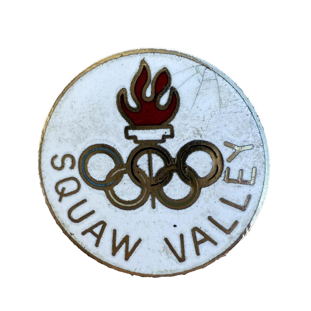 SQUAW VALLEY Olympic Pin California Souvenir Travel Pin 1979
